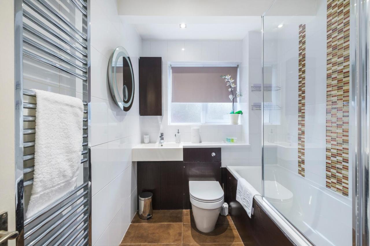 Beautiful 3 Bed House With Amazing Views In Dartford, Kent Apartment Luaran gambar