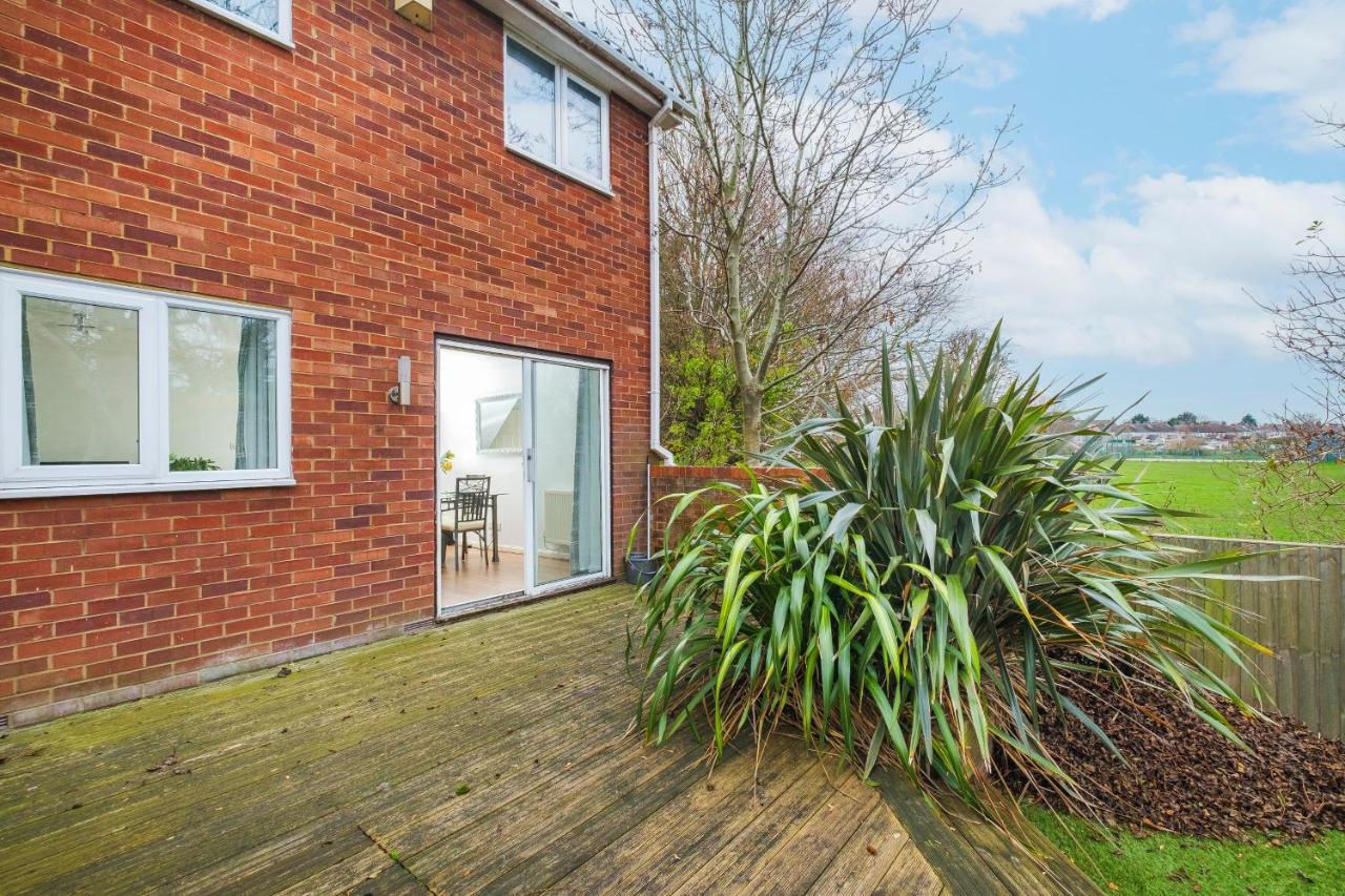 Beautiful 3 Bed House With Amazing Views In Dartford, Kent Apartment Luaran gambar